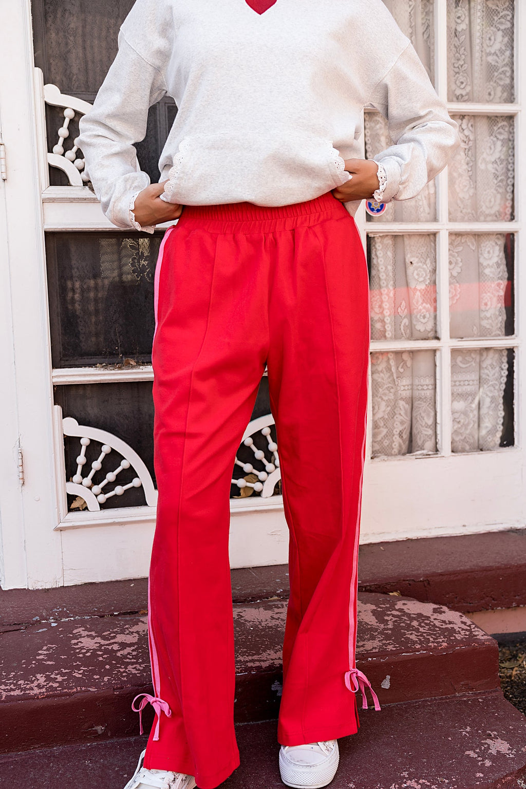 Wide Leg Bow Comfs - Love Struck